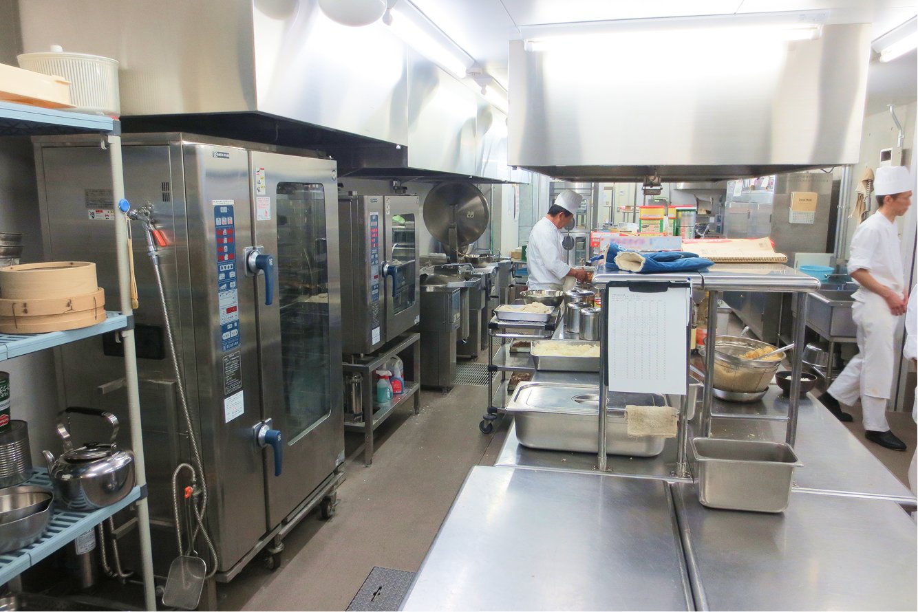 オール電化厨房で環境にも働くスタッフにも優しい厨房に